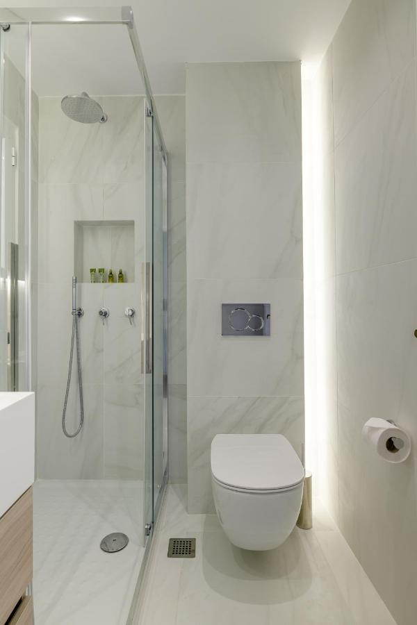 Aura Homes, Classic Apartment In Central Atena Exterior foto